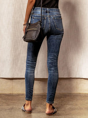 Hip Jeans With Small Feet
