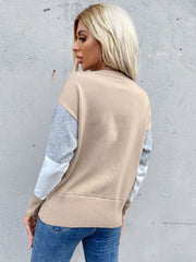 Rundhals-Strickpullover mit langen Ärmeln