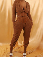 Zweiteiliger lässiger Anzug mit einfarbigen Flusennähten für Damen