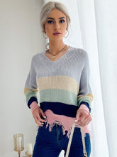 Bunt gestreifter Pullover mit V-Ausschnitt