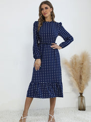 Crew neck pleated mid length dress