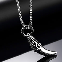 Estilo Luna con Cadena