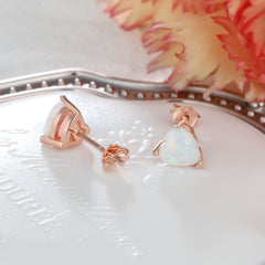 Pendientes elegantes en forma de corazón