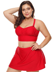 Traje de baño con falda holgada y cintura alta con abertura