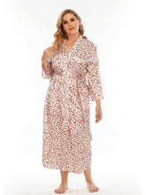 Pijama largo con estampado de leopardo