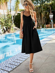 Vestido rojo con tirantes hasta la cintura