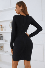 Vestido de vendaje de malla con escote en V de Lora