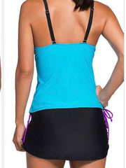 Traje de baño con falda halter y abertura sin tirantes