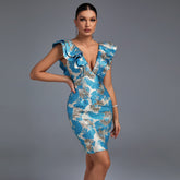 Vestido ajustado plisado sin mangas con cuello en V