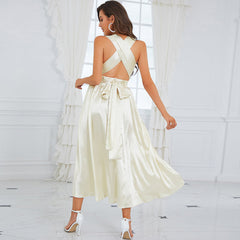 Vestido midi ajustado con cuello en V, sin mangas y lazo HB75370