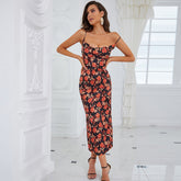 Vestido midi ajustado con tirantes, sin mangas y estampado floral HB75650