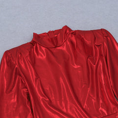 Vestido mini ajustado con volantes, cuello alto y manga larga HB7962