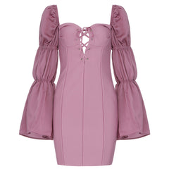 Schulterfreies, langärmliges Mini-Bandage-Kleid mit Falten HB7963