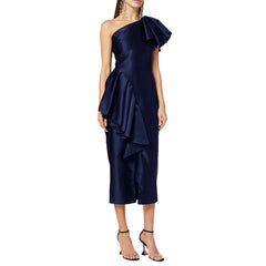 Vestido midi ajustado con volantes, sin mangas y un hombro HI1137