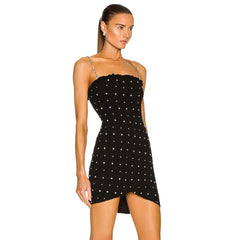 Ärmelloses Mini-Bandagekleid mit Riemchen und Kette