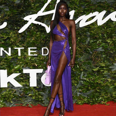 Ärmelloses Maxi-Bodycon-Kleid mit Cut-Outs und einer Schulter