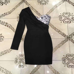 Vestido mini ajustado asimétrico de manga larga con un solo hombro HT2610