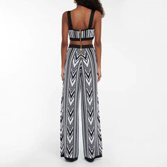 Conjunto ajustado a rayas sin mangas con tirantes