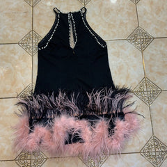 Ärmelloses, figurbetontes Kleid mit Rundhalsausschnitt und Mini-Bubble-Perlen HT2744