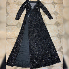 Vestido maxi ajustado con lentejuelas, cuello redondo y manga larga HT2748