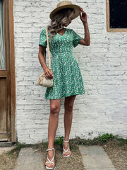 Vestido floral de gasa con cintura alta