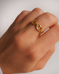 Anillo Kendra de oro