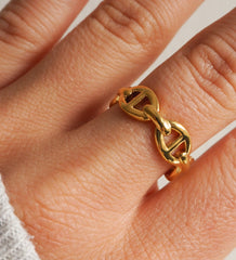 Anillo Kendra de oro
