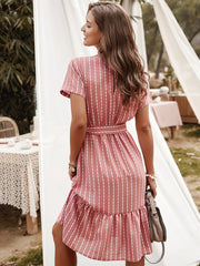 Gestreiftes langes Kleid