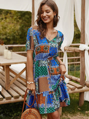 Contrasting color dress