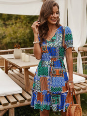 Contrasting color dress