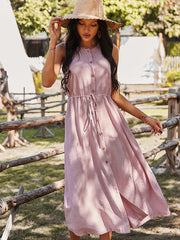 Ärmelloses, einfarbiges Kleid mit Knöpfen