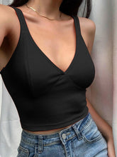 Tarnweste mit tiefer Brustpartie und einfarbiger Optik