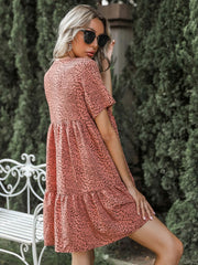 Elegantes Pendlerkleid mit kurzen Ärmeln