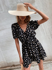 Mono de manga corta con cintura para mujer