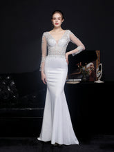 Vestido de noche de encaje de manga larga