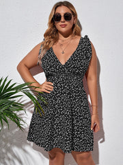 Vestido plisado con escote en V y cintura