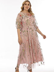 Vestidos de fiesta con bordado de malla