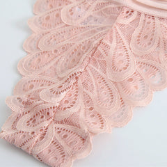 Conjunto de 4 tangas de encaje floral