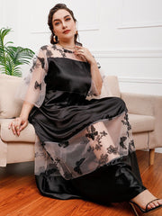 Spitzenkleider mit Netznähten