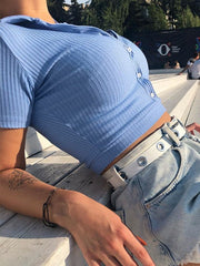 Top deportivo de manga corta informal con cuello halter y mangas cortas