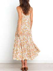 Vestido estampado con tirantes y vuelo