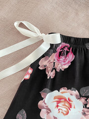 Pijama de flores grandes