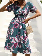 Vestido largo de cintura alta, manga corta y cuello en V