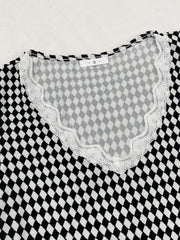 Conjunto de pijama con estampado de rombos y panel de encaje