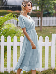 Light Familiar Style Dress