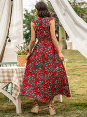 Neckholder-Kleid mit eckigem Kragen und Print