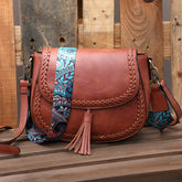 Bolso de hombro vintage tejido con borlas de sillín