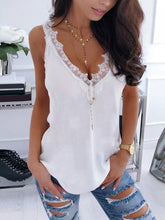 Ropa de mujer con escote en V y costuras huecas con flores de encaje