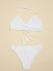 Traje de baño de bikini con tiras y cortes