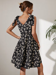 Vestido sin mangas con estampado de tirantes